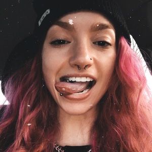 Meet your Posher, Brook